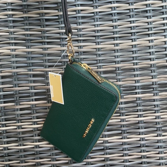 Michael Kors Jet Set Travel Lg Flat Multifunctional Phone Case-Wristlet-Wallet - Picture 9 of 16